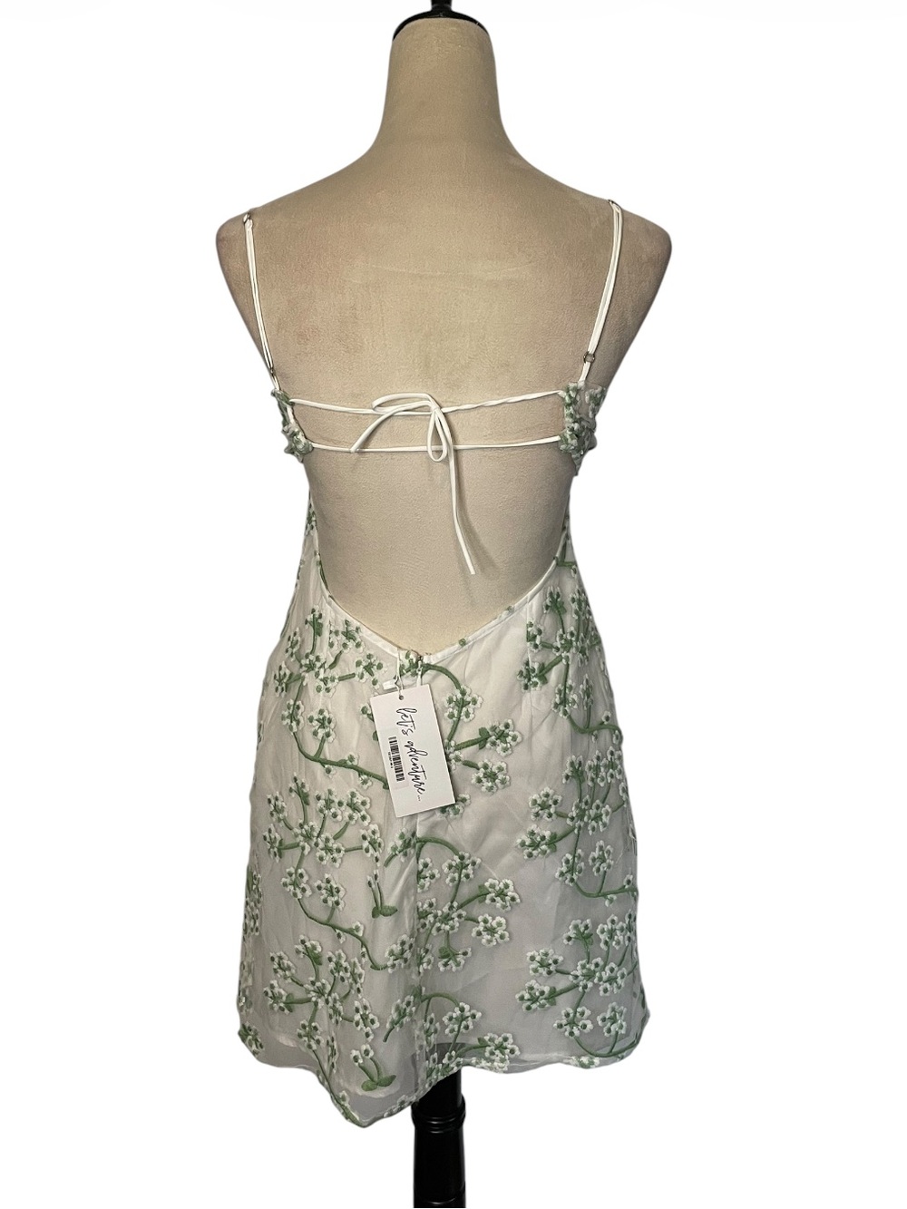 12th Tribe Croatian Coast White Floral Mini Dress - Picture 3 of 4